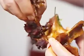 5个钟头炖出来的这牛肉，味道真是沁到骨头里，想不好吃都难视频封面