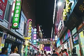 空铺“泛滥成灾”，为何房东也不愿降租？房东哭诉：其实我们也难图片