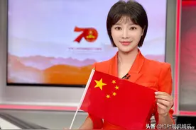 央视主持人胡蝶15年前实习画面曝光，差距好大，想不到名字也改了图片