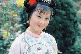 贾敬早早上山当了道士，惜春究竟是谁的女儿？王熙凤早已一语道破图片