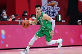 郭艾伦、篮协、耐克达成一致图片