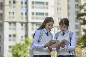 考完一门丢一门！明日外语科目千万别迟到，附听力注意事项图片