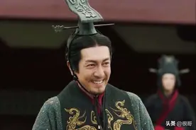 富大龙力挺张鲁一惹争议，邻家大叔恋爱脑的嬴政形象不该被吐槽吗图片