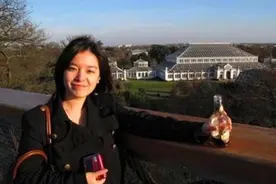 追梦人张京，放弃清北上外院，成翻译官，布林肯要给她加薪，为啥图片