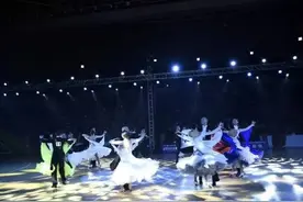 如果女人经常和男伴跳舞，会发生意外吗？图片