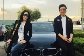 刘嘉玲为弟媳庆生显亲昵，网友猜测亿万财产将给侄子继承？图片