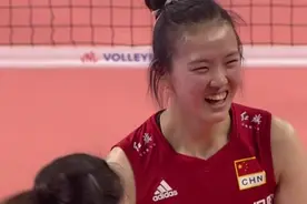 中国女排3-2巴西队！来看看赛后，张常宁和卡罗尔说了什么？图片