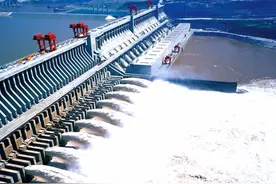 1994年修建三峡大坝，九位专家拒绝签此方案，如今他们是否后悔？图片