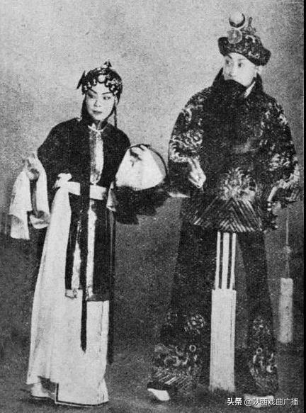 北京名人戏曲旦角化妆包头视频