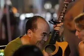 武汉吉庆街再泪崩   只因再痛失“四大天王”之老通城图片