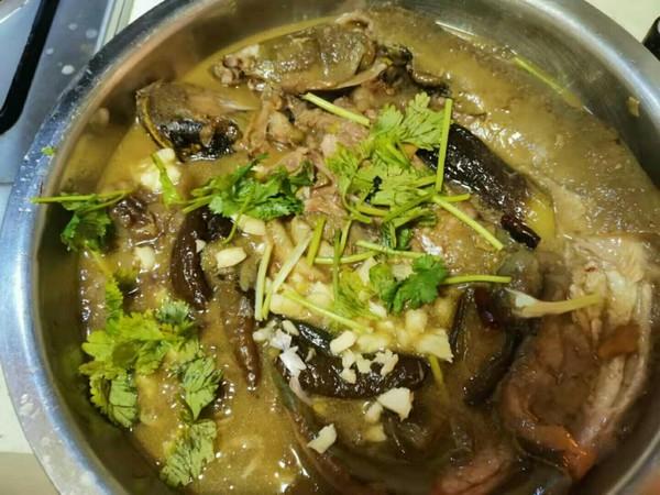 它含18种氨基酸，贵也得买，有条件1周吃1次，不愁孩子长身体