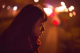 经历了太多坎坷后，依然有数不尽的磨难等着我，这就是人生图片