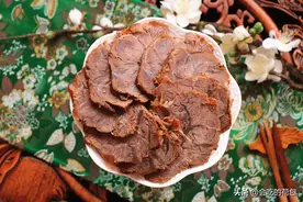 酱牛肉时，切记“1腌2泡”的窍门，牛肉不腥不柴，缩水少入味足图片