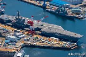 真空期结束，美军两航母重返西太图片