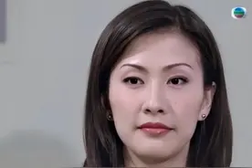 拿过视后，曾是TVB四大花旦之一的陈慧珊，被曝转行当英语老师图片