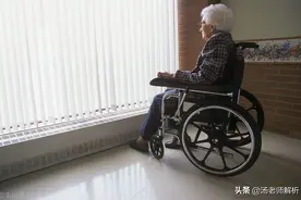 养儿防老已成过去式，以前养老靠国家，现在养老靠自己图片