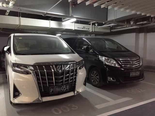 领事馆的车，从1号到5号，最贵的100万，便宜的20万