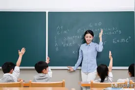 学生吵吵闹闹，乱糟糟的课堂如何掌控？这5招助你轻松化解图片