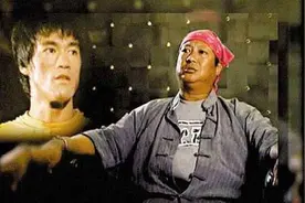 李小龙实战能力有力佐证！洪金宝：他曾灭掉西班牙很多空手道馆图片