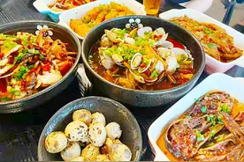 中秋家宴大比拼，网友说第3家实在，第6个真的在过节吗？图片