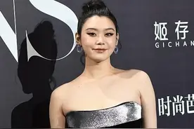 芭莎年度派对，朱珠高调秀孕肚，奚梦瑶发福，baby宋茜踩雷图片