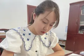 【新公务员入职感言】陈靓：路漫漫其修远兮，吾将上下而求索图片