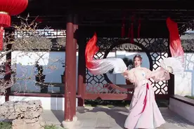 住在上海松江的“网红们”，镜头外的她们有什么不一样？ | 申晨间图片