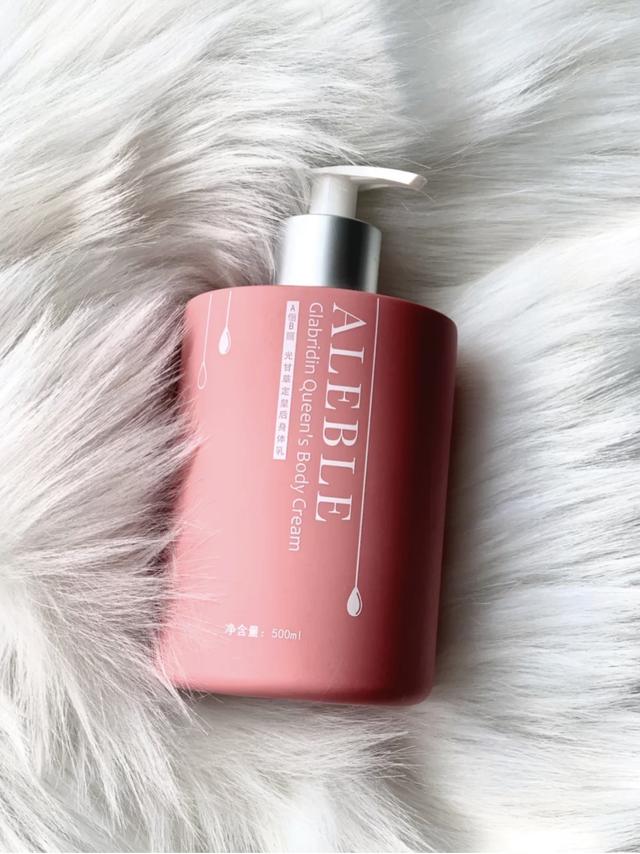 全网“零差评”三款烟酰胺美白身体乳，黄皮逆袭冷白皮，盲买不错