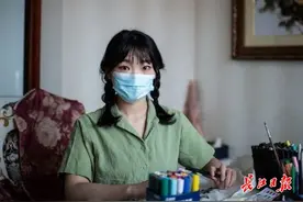 “没想到有一天我也能跟阿姨们一起跳广场舞”，内秀的她在方舱交了一大群朋友图片
