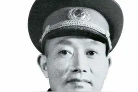 开国将帅（82）中将刘志坚图片
