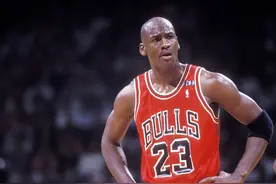 NBA历史15大球星：乔丹居首 詹姆斯第2&库里第13图片