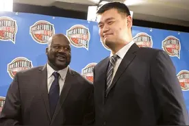 NBA能扣篮的球星很多，但是能站扣就这5人 字母哥都不行图片