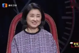 结婚半年，婆婆给媳妇三张银行卡，涂磊好奇追问几位数啊图片