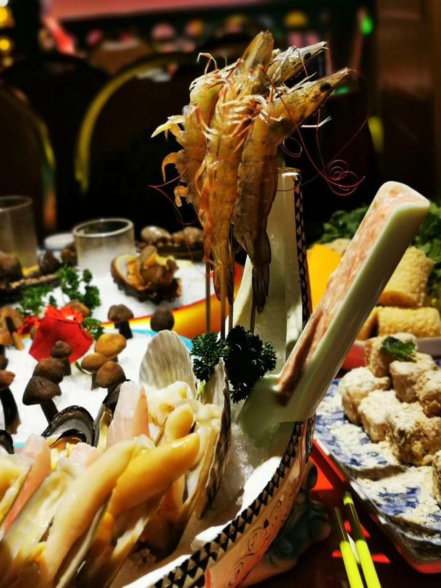 走地鸡煲花胶核桃红枣桂圆 2026年最新走地鸡煲花胶核桃红枣桂圆],＂