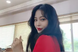 整容、罢演耍大牌，被封杀过仍不消停，这么有钱居然找这种男友？图片