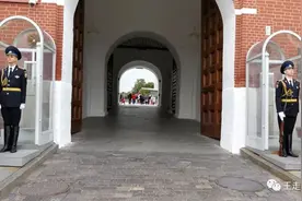 游览克里姆林宫—莫斯科旅游见闻（2）图片