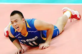 他是中国男排最另类球员，身高176cm，体重80公斤，16岁才练排球图片