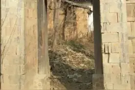 农村围墙大门、院门大小有讲究，尺寸来自四个方面，否则感觉别扭图片