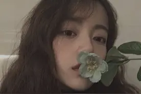 女生主动将这“3隐私”告诉你时，傻小子千万别慌，她喜欢上你了图片