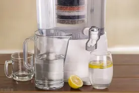 不插电无废水的净水器好用吗？看不懂真相的人，被不少宣传忽悠了图片