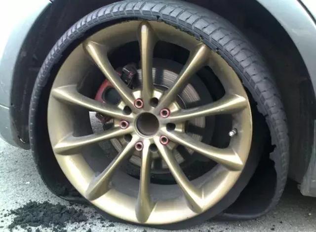 撩新车：轮胎到底哪家强？