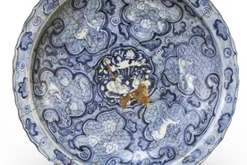 缠枝莲、折枝莲、一把莲及鱼藻莲等——元青花纹饰中莲纹的类型图片