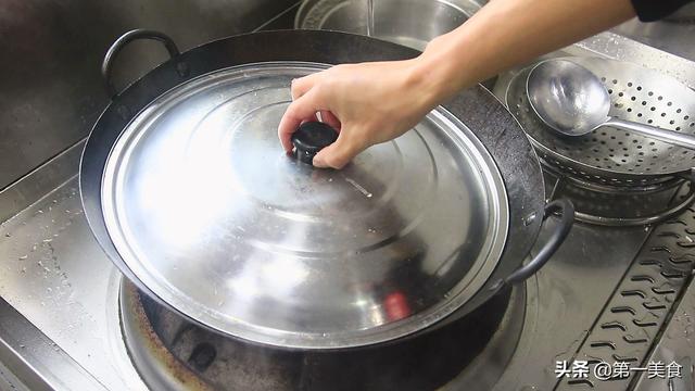 鲫鱼和花胶的做法大全 2026年鲫鱼和花胶的做法大全窍门