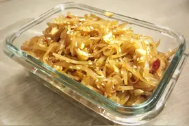 咸菜疙瘩丝儿，这样拌比菜都好吃，家庭必备，超简单（建议收藏）图片