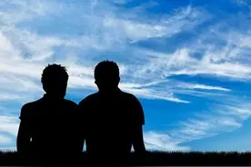 同性恋婚姻是否应该合法化图片