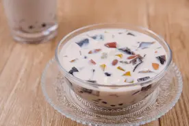 奶茶里的珍珠、椰果、西米、仙草究竟都是啥？图片
