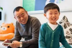 有一种“隔代遗传”叫潘长江，女儿幸运躲过，外孙却成“翻版”图片