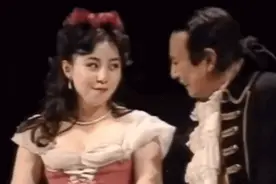 女神们年轻的时候，谁还不是个小姐姐图片