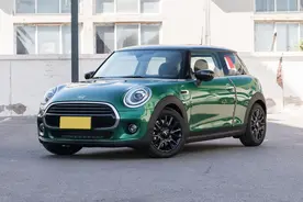 5款适合女性的小车，价格从几万到几十万，都是又好开又好停图片