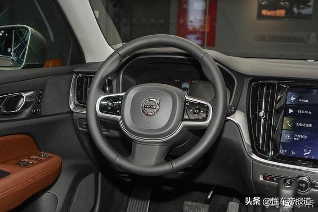 或为最美旅行车？实拍全新沃尔沃V60，33.99万元起售